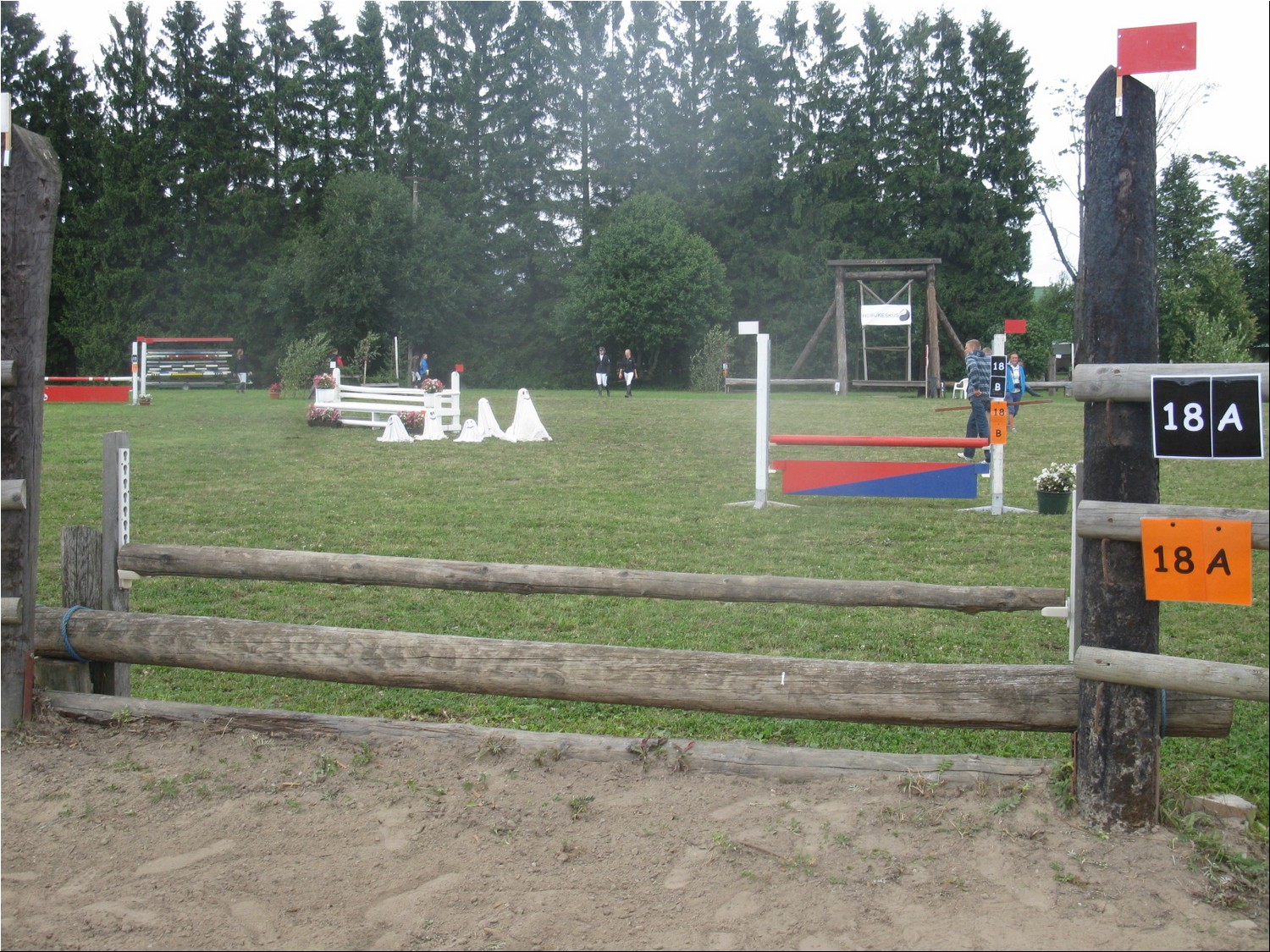 80_281.JPG